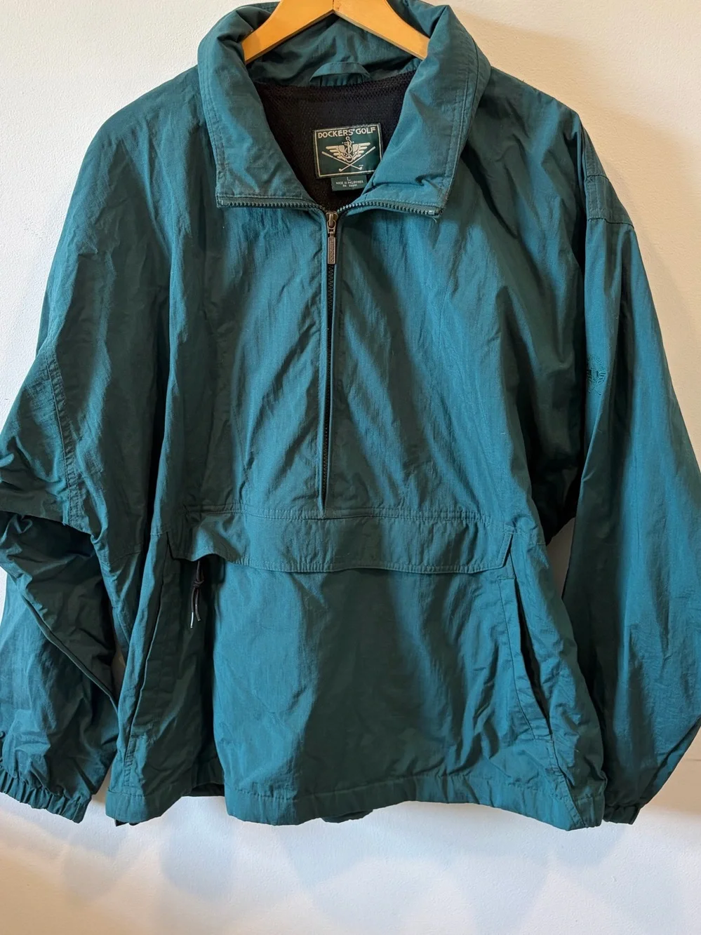 Dockers Golf Packable Windbreaker